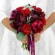 Красный свадебный букет с пионами и розами