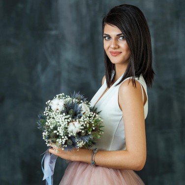 Букет невесты из хлопка и эрингиума. Серия Магия успеха