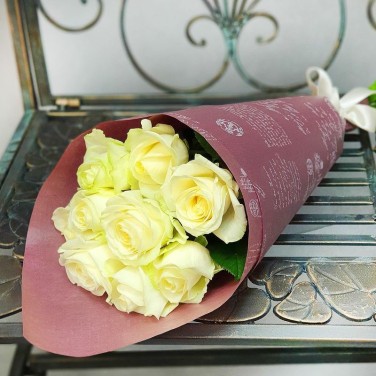 Букет из белых роз