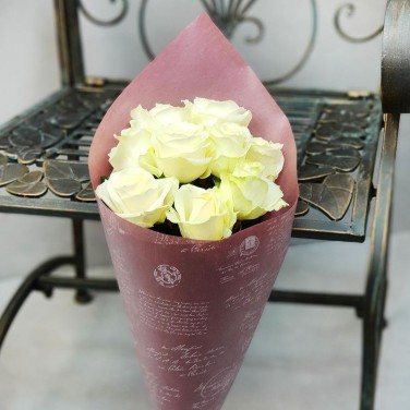 Букет из белых роз