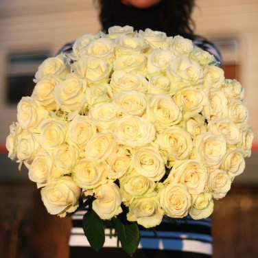 Букет из 51 белой розы