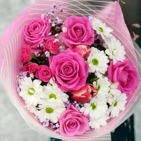Бизнес букет из роз, тюльпанов и хризантем