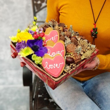 Композиция с анемонами  Скажи ему Love