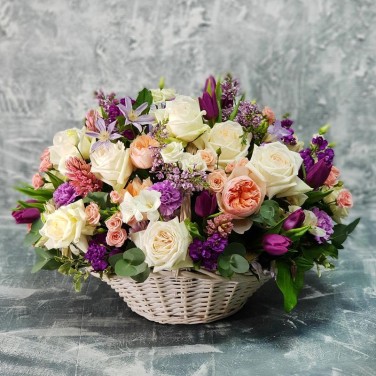 Композиция в корзине Моей любимой