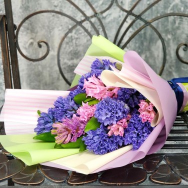 Букет из гиацинтов Аромат Весны
