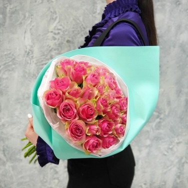 Красивый букет роз 29 нежных слов