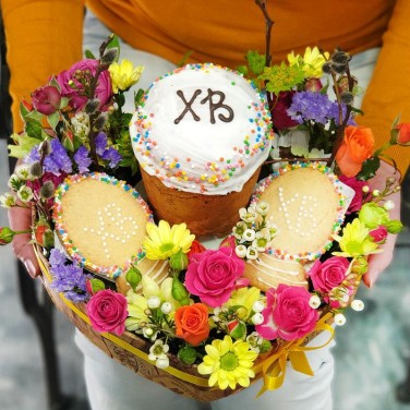 Композиция из роз и вербы - Пасхальная