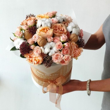 Цветочная шляпная коробка с хлопком Ореховый дессерт