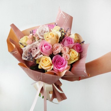 Букет из нежных розочек и лаванды Вдохновение