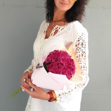 Букет из гортензии с лавандой