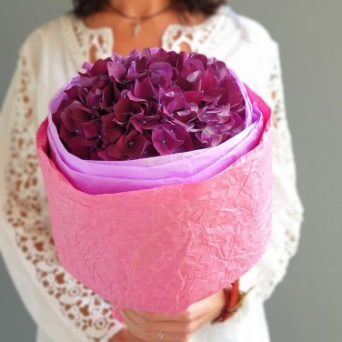 Букет из малиновой гортензии Фуксия