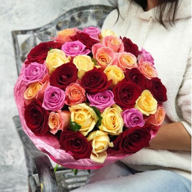 Разноцветные розы Конфети