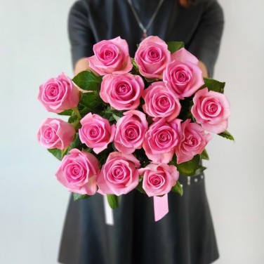 Букет из 15 розовых роз Нежная влюбленность