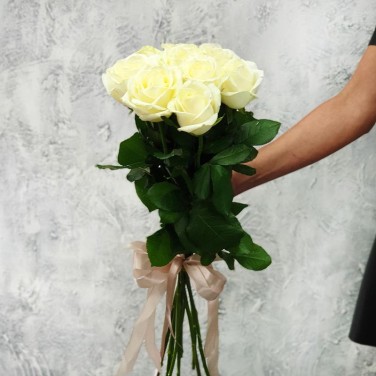 Букет из 9 белых роз Мгновение