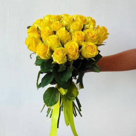 Букет из 17 желтых роз Благоразумие