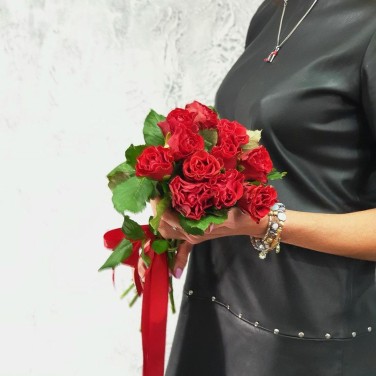 Букет из 11 алых роз Намерение