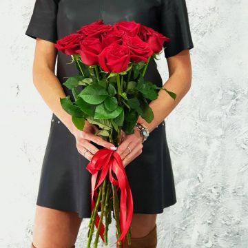 Букет из 11 красных роз Приятности