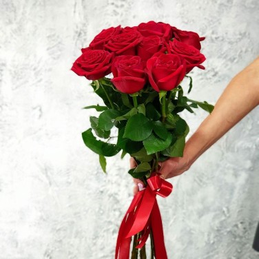Букет из 11 красных роз Приятности