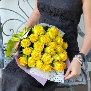 Букет из 25 желтых роз Очарование
