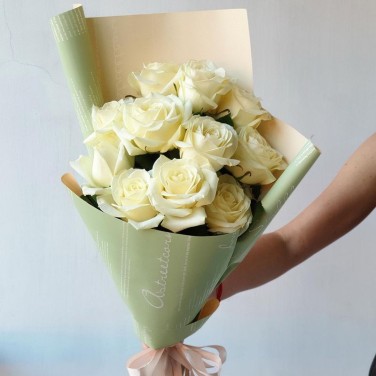 Букет из 11 белых роз Свидание