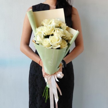 Букет из 11 белых роз Свидание