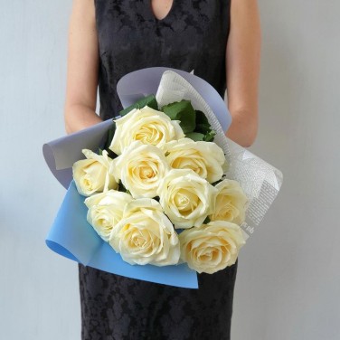 Букет из 9 белых роз Нежность