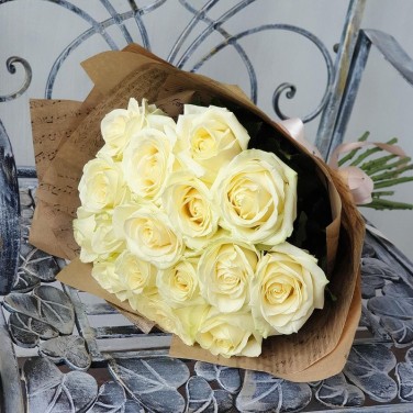 Букет из 15 белых роз Взбитые сливки