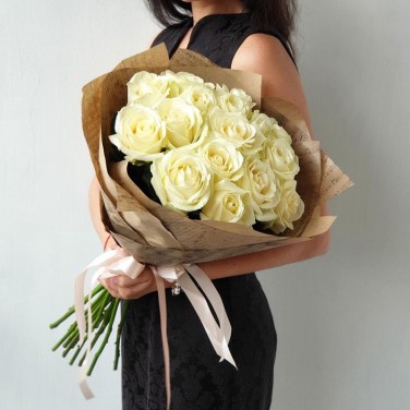 Букет из 15 белых роз Взбитые сливки
