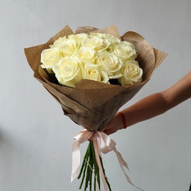 Букет из 15 белых роз Взбитые сливки