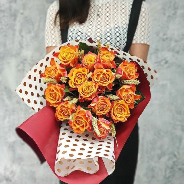Букет из 15 рыжих роз