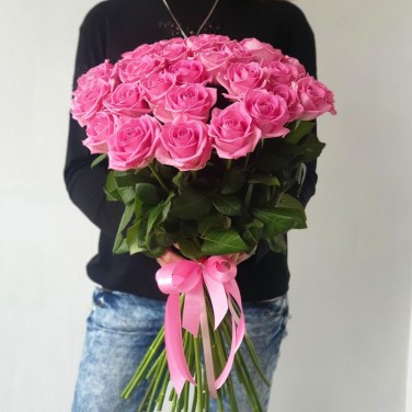 Букет из 35 розовых роз