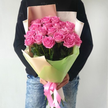Букет из 19 розовых роз Моей сладкой