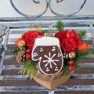 Новогодняя композиция Сладкая Варежка