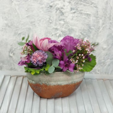 Композиция на ресепшн с цветами