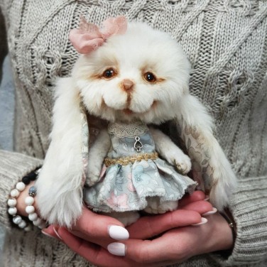 Игрушка ручной работы Зайчик-Берта