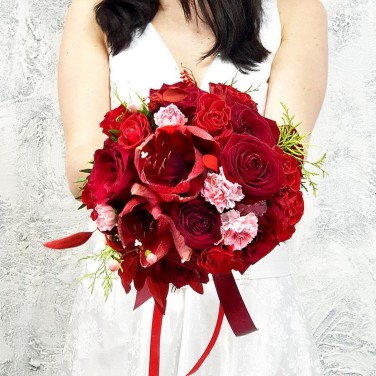 Свадебный букет из амарилисов, роз, эвкалипта - Моя Страсть