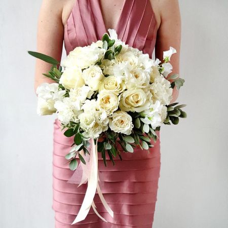 Большой свадебный букет из пионовидных роз, латируса, эустомы