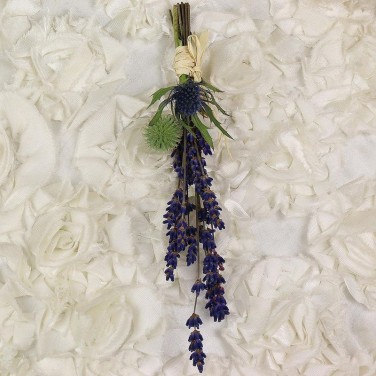 Бутоньерка с лавандой