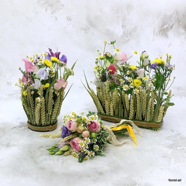 Композиция на свадьбу из полевых цветов и пшеницы