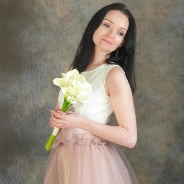 Стильный свадебный букет из белых калл