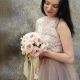 Свадебный букет невесты из пионовидных роз и бовардии Нежная Ева