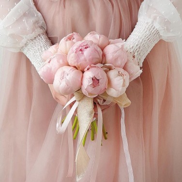 Букет невесты из розовых пионов - Страстная Нежность