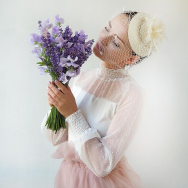 Букет невесты в стиле Прованс из латируса и лаванды