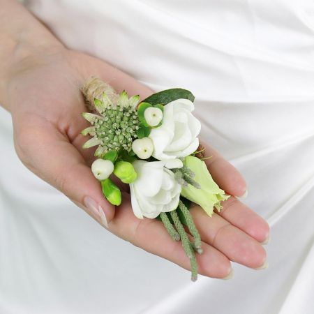 Букет невесты рустик бело-зеленый