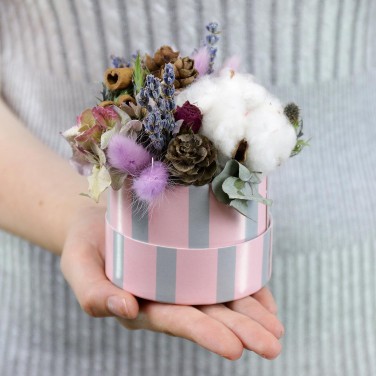 Милая коробочка из хлопка и корицы