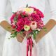Букет невесты из пионовидных роз, лизиантуса и кустовой розы