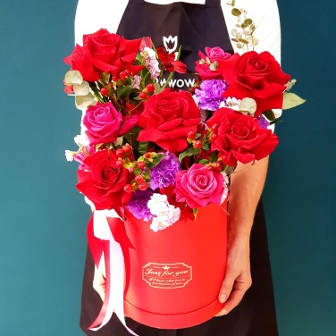 Брусничный джем коробка с цветами