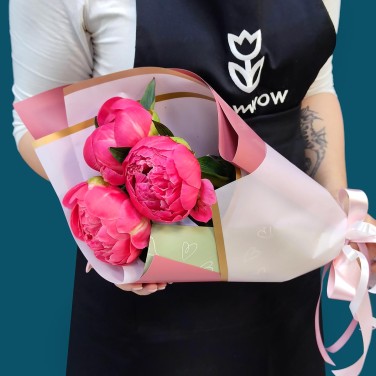 Пионовый привет