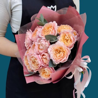 Букет пионовидных роз Ностальгия