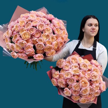 15 пионовидных кустовых роз Джульетта